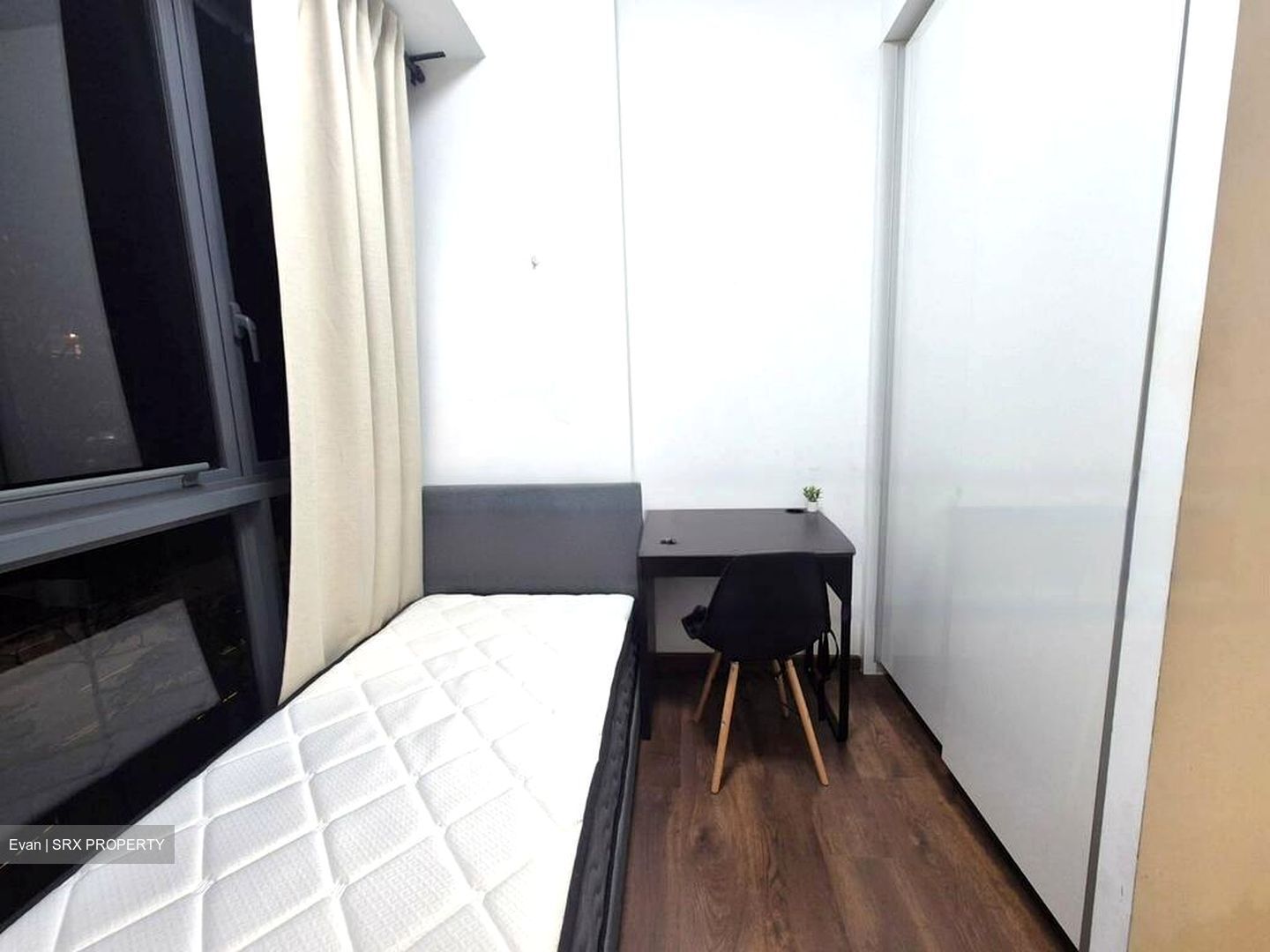 The Luxurie (D19), Condominium #457880141
